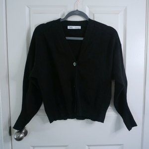 Zara button-up cardigan in black ribbed knit